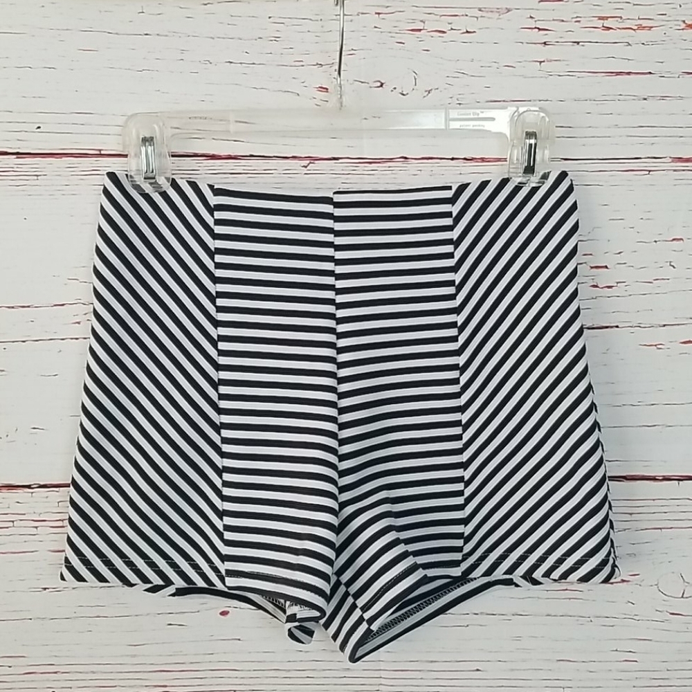 YA LOS ANGELES // high waisted striped shorts